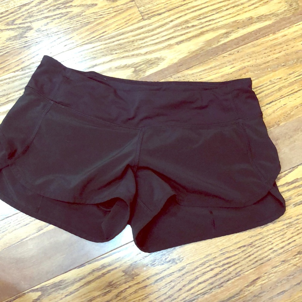 Lulu lemon black speed shorts size 6